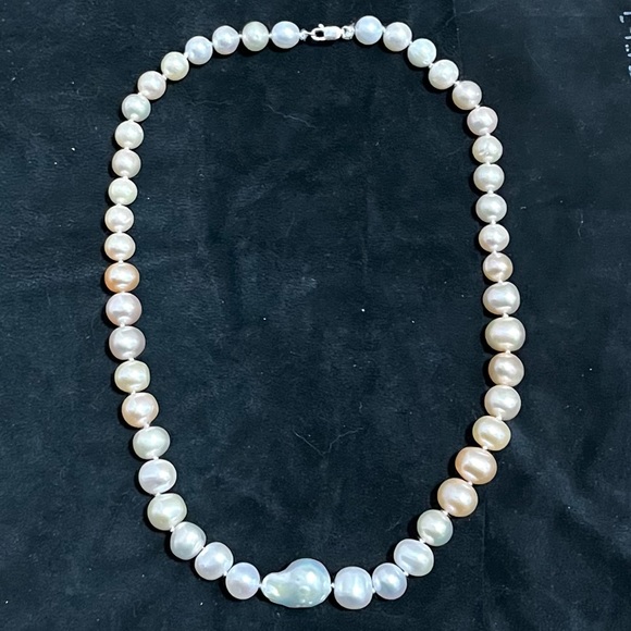 Cream and White Natural Baroque Freshwater Pearl Necklace Sterling Silver - Picture 1 of 4